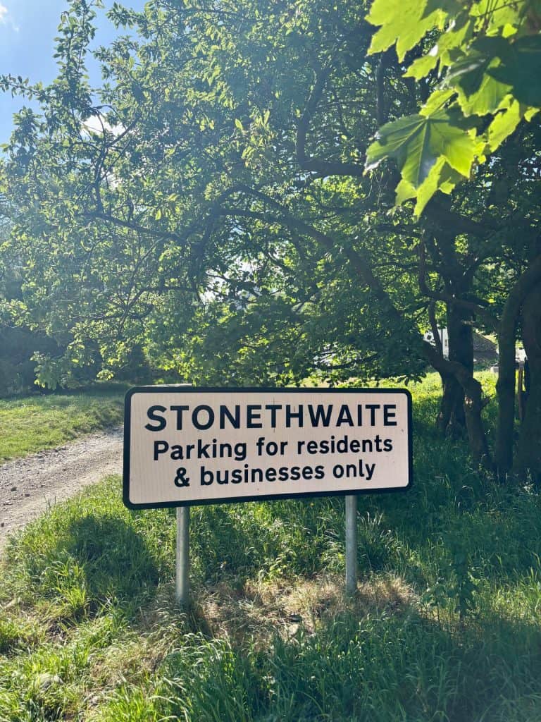 A road sign marking the entrance of Stonethwaite